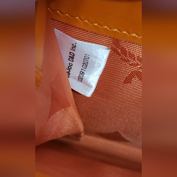 MCM Orange Short Wallet - Picture 12 of 14